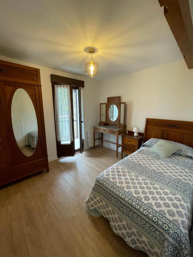 Casa Rustica Con Jardin En Pesues Vila Exterior foto